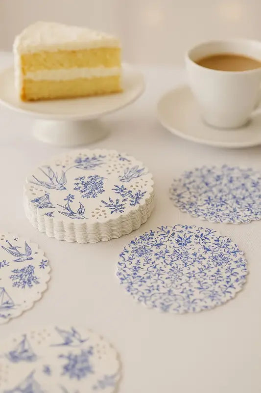 Minitårtpapper - party porcelain blue - 10 cm